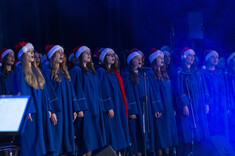 Koncert świąteczny dla żołnierzy WOT pełniących służbę w obronie granic Polski,
