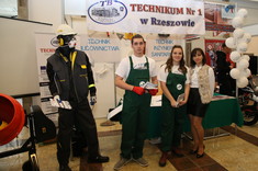 [FOTO] Salon Edukacji Zawodowej i Technicznej na Politechnice Rzeszowskiej