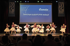 [FOTO] Tanecznym krokiem przez wakacje - spektakl baletowy na PRz