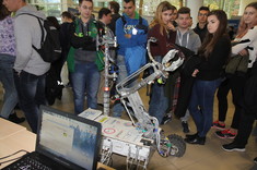 [AUDIO, FOTO] Relacja z Dnia Otwartego na Wydziale Mechaniczno-Technologicznym